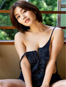 一本久道久久综合婷婷五月-哔哩哔哩免费版在线观看